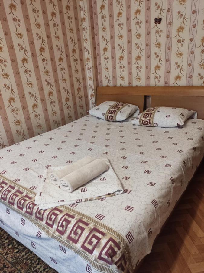 X.Ata 3 Apartman Almati Kültér fotó